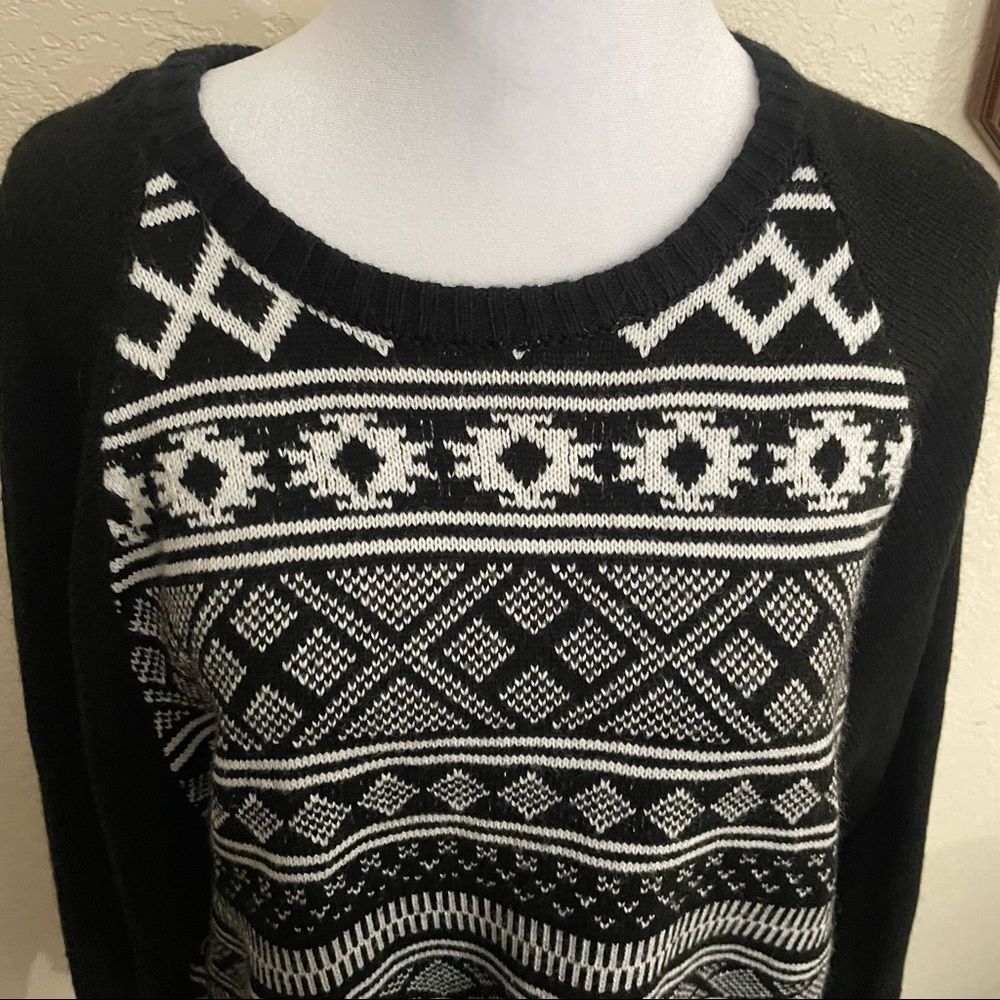Carbon black & white pull over XXL - Picture 2 of 6